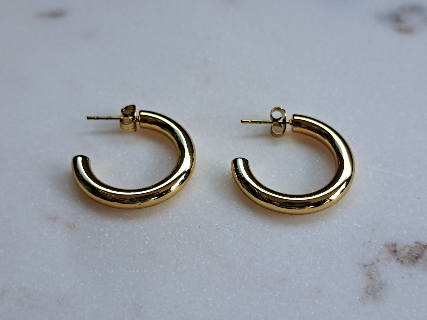 Sissy hoop oorbellen - stainless steel - goud