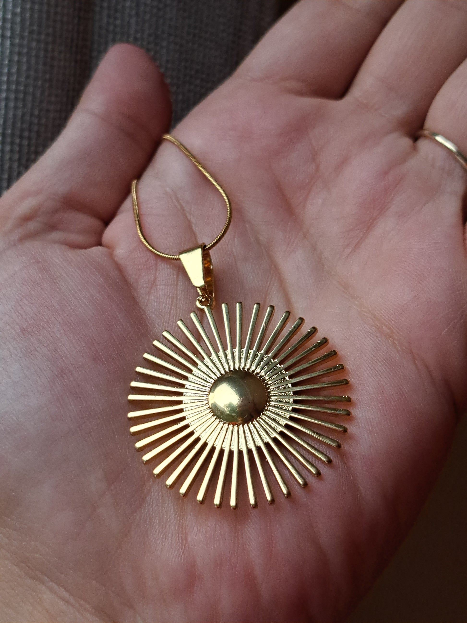 Sissy sun ketting - stainless steel - goud