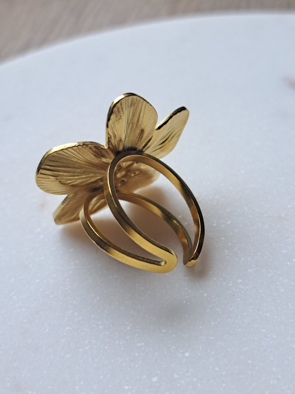 Sissy bloom ring - stainless steel - goud