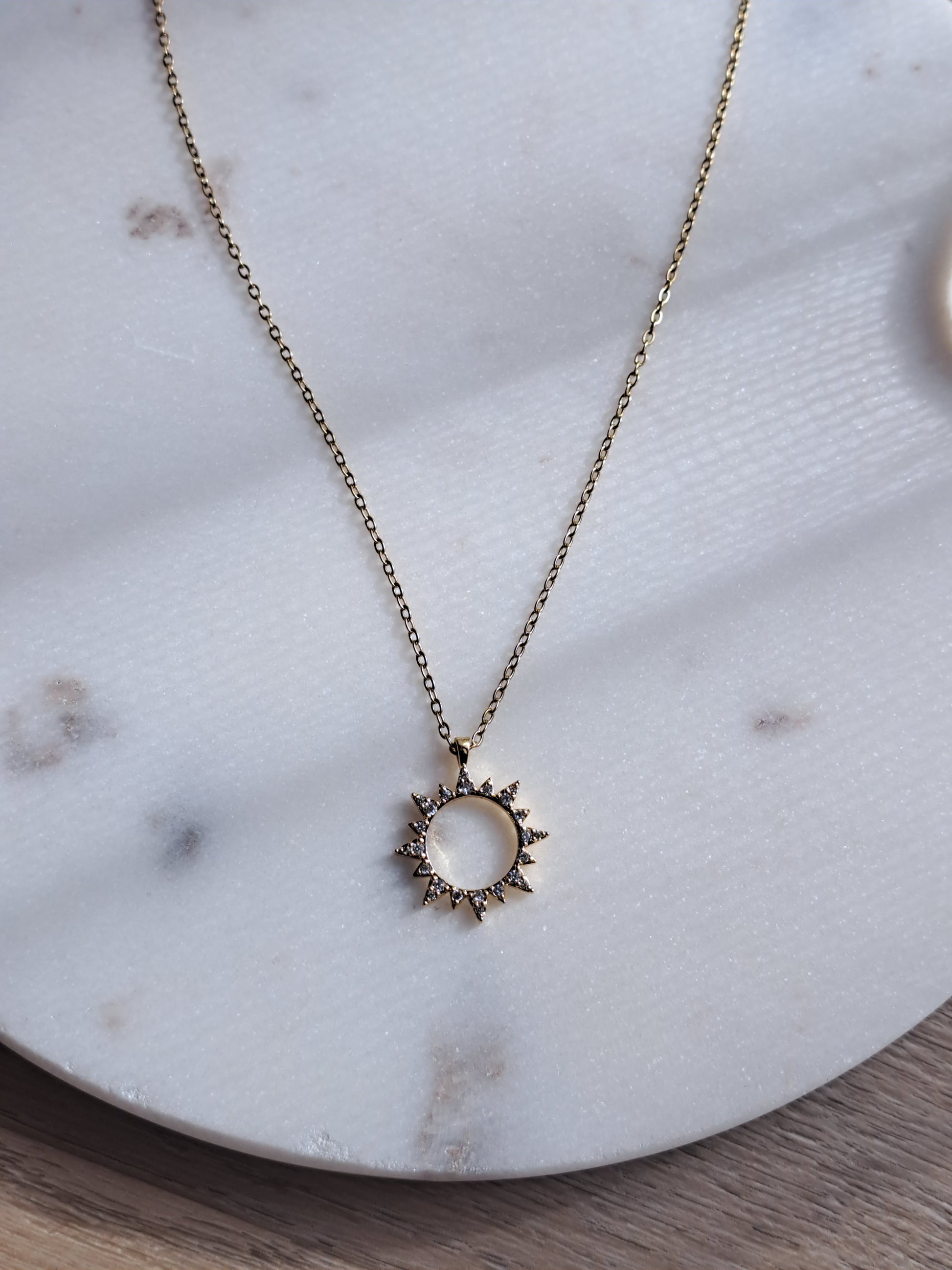 Sissy ketting - stainless steel met strass - goud