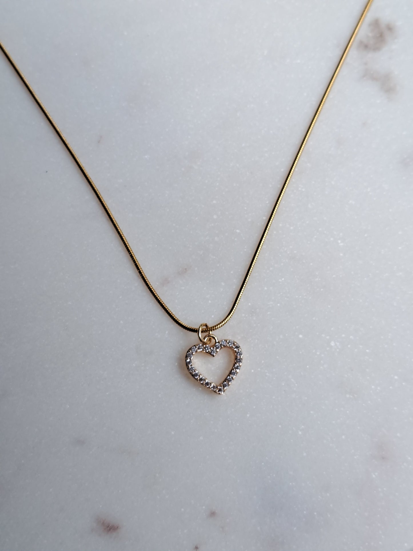 Sissy strass hart ketting - stainless steel - goud