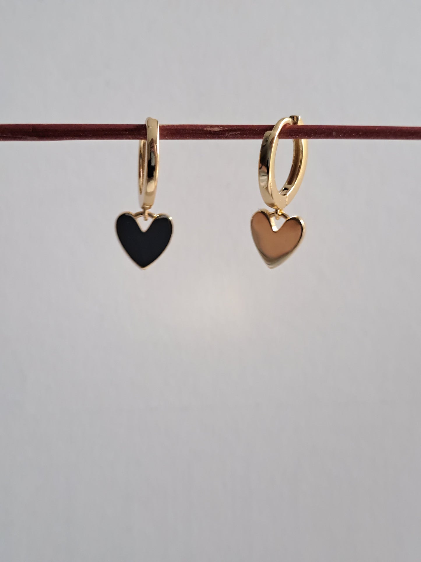 Sissy hartjes oorbellen - stainless steel - goud