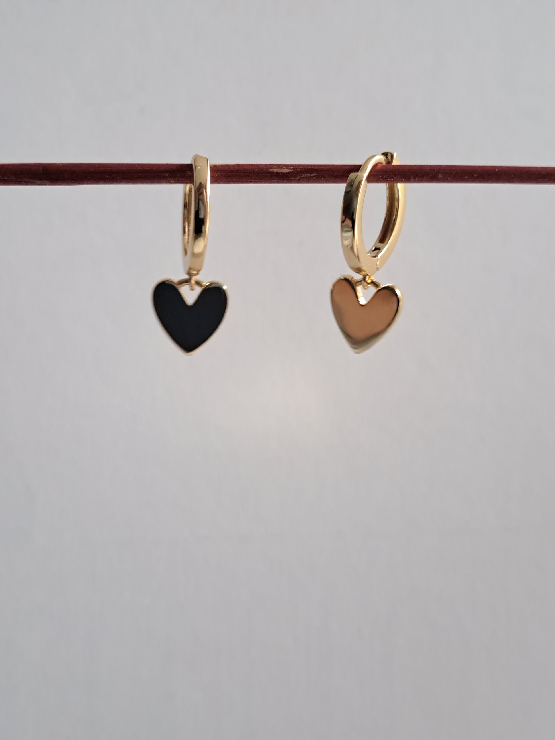 Sissy hartjes oorbellen - stainless steel - goud