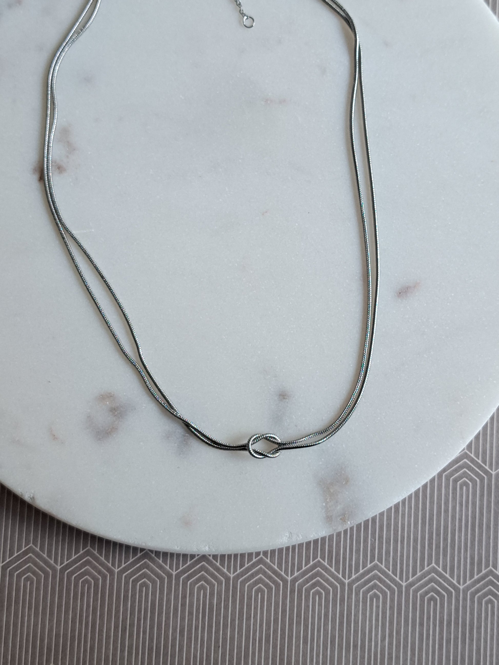 Sissy knot ketting - stainless steel - goud of zilver