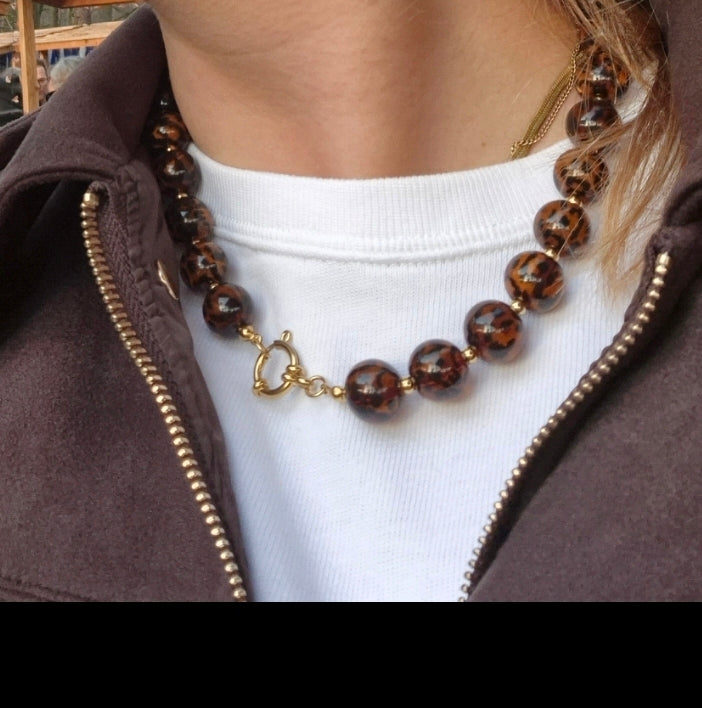 Kralenketting en armband - panterprint - bruin met zwart en goud