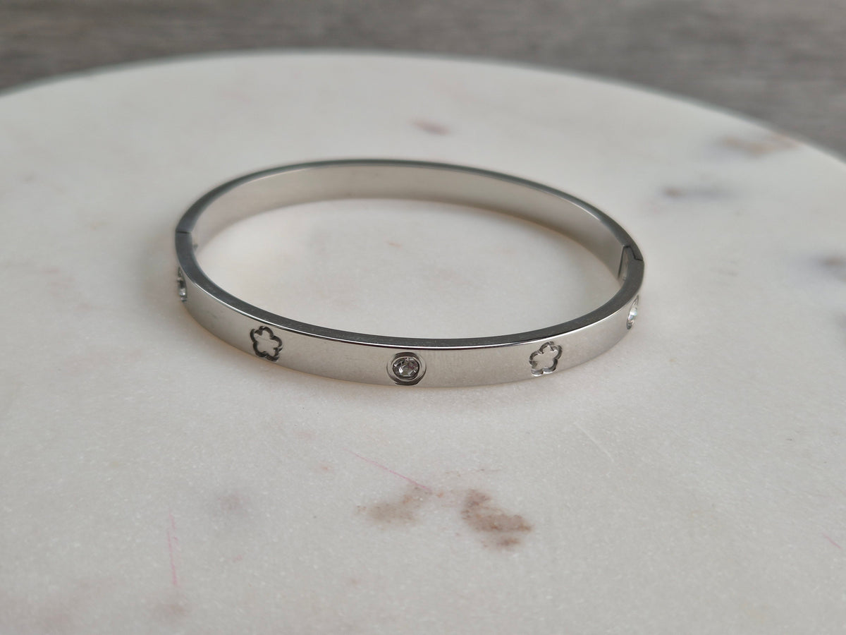 Klaver bangle